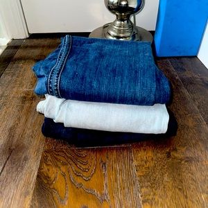 3 in 1 bundle Levi Strauss and Co. Lucky Brand Jeans 32x30